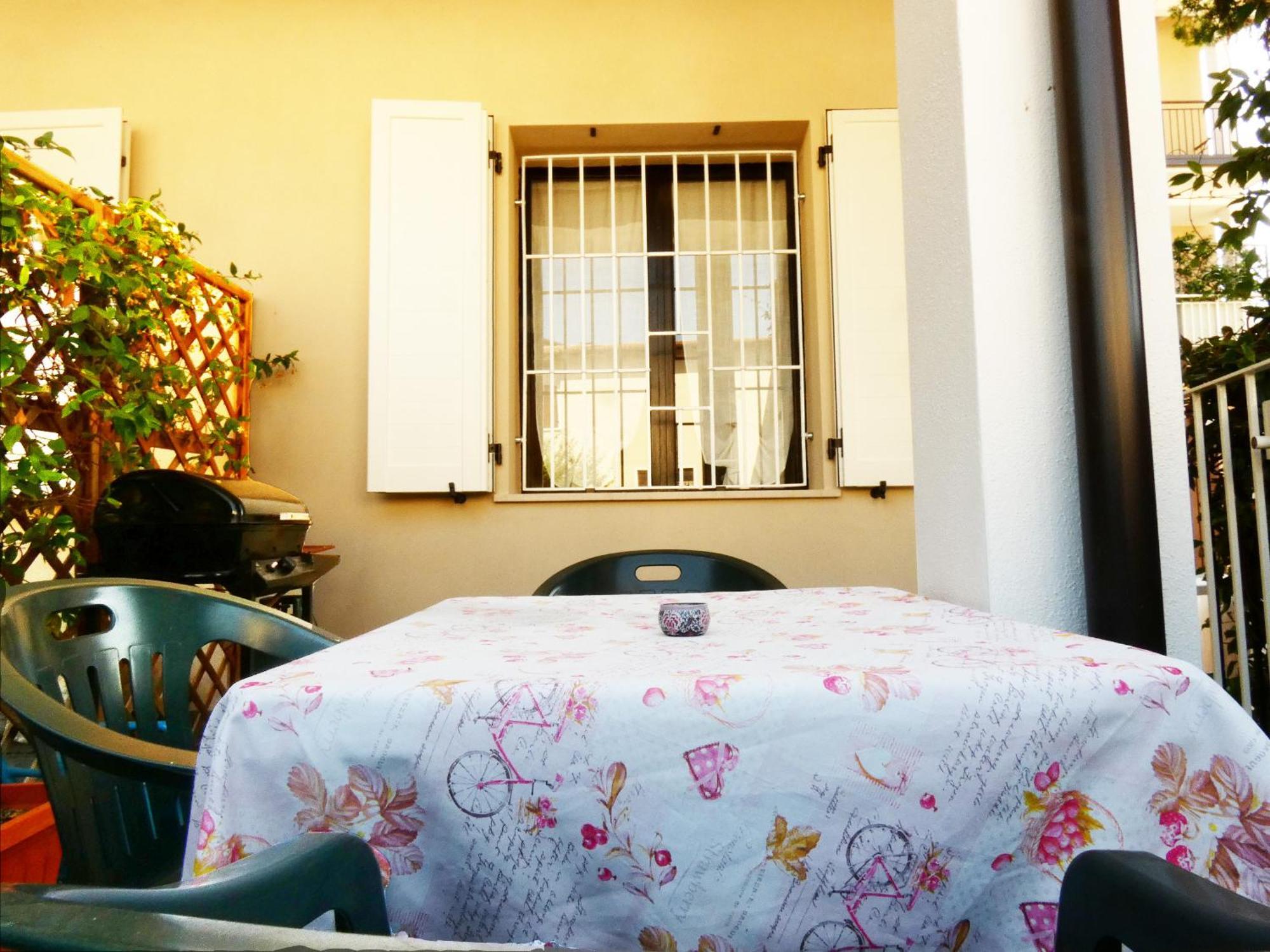 Casa Vacanze Sabrina Polpenazze del Garda Bagian luar foto